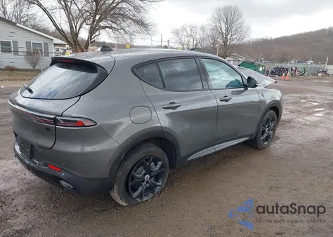 2024 Dodge Hornet R/T Eawd z USA, uszkodzony, nr VIN ZACPDFCW4R3A21437